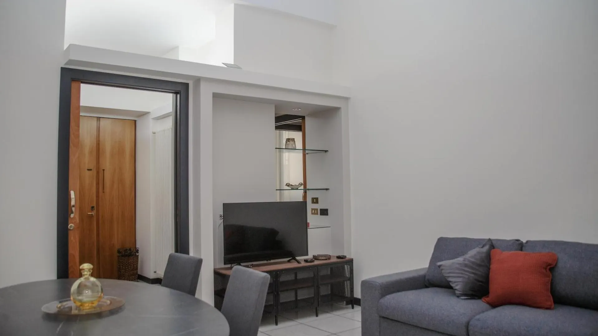 Don Giovanni A Toledo Apartment location